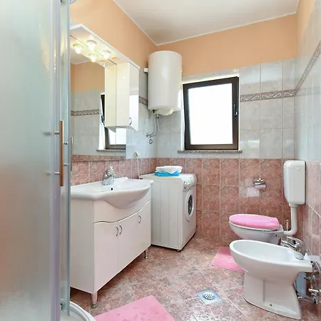 Apartment Ivana 1664