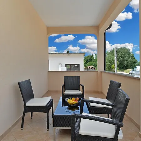 Apartment Ivana 1664 *